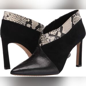 VINCE CAMUTO Black Leather & Suede with Snakeskin Trim Booties NEW IN BOX